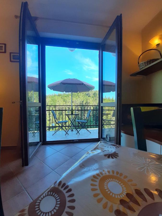 Terrazza Su Fosso Bianco Leilighet Bagni San Filippo Eksteriør bilde